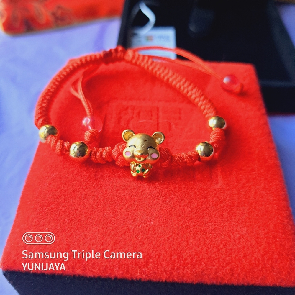 Beautiful Bracelet 999 marked gold plated